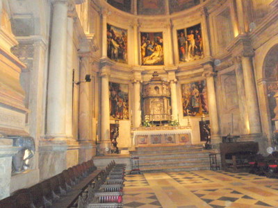 Santa Maria main knave